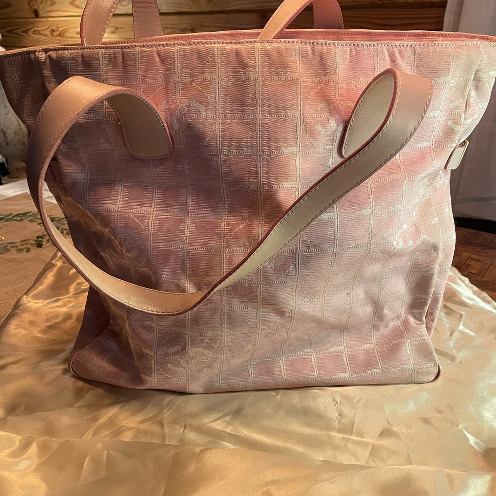 CHANEL TRAVELINE TOTE BAG